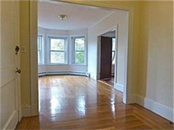 805 Washington - Photo 1