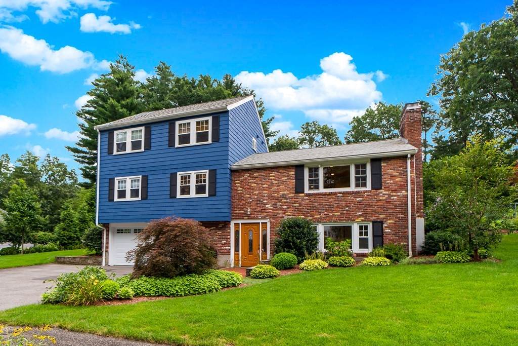 42 Colonial Rd - Photo 1
