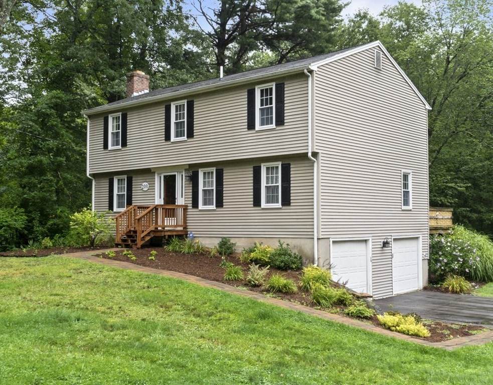 200 Nashua Rd - Photo 1