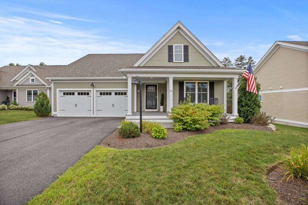 16 Winterberry Way - Photo 1