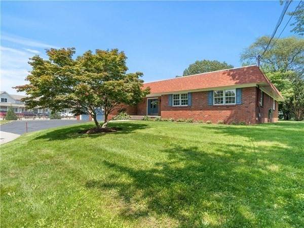 2 Truman Ct - Photo 1