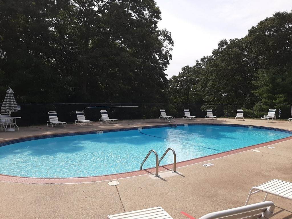1412 Franklin Crossing Rd - Photo 1