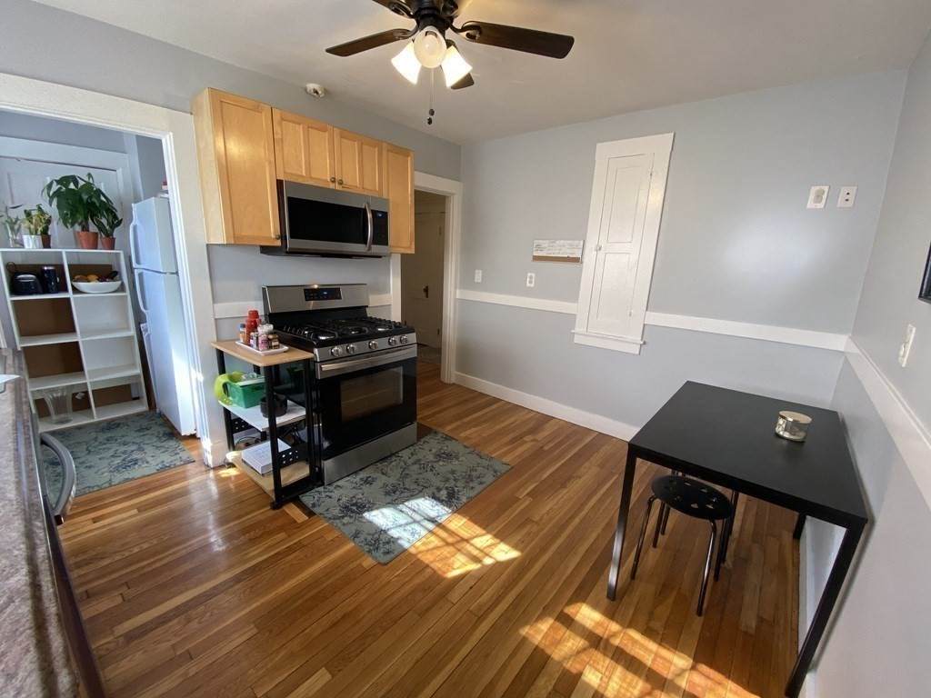 15 Governor Winthrop Rd - Photo 1