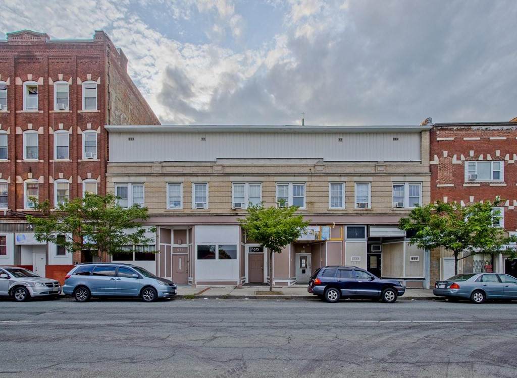 671-677 High St - Photo 1