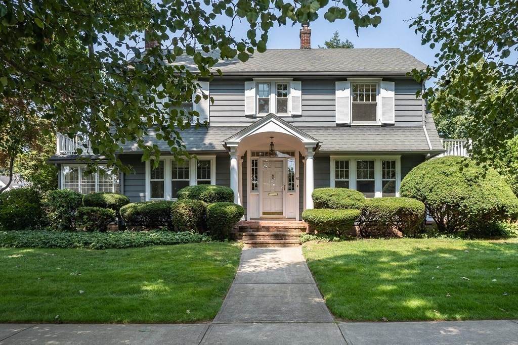48 Hillcrest Ave - Photo 1
