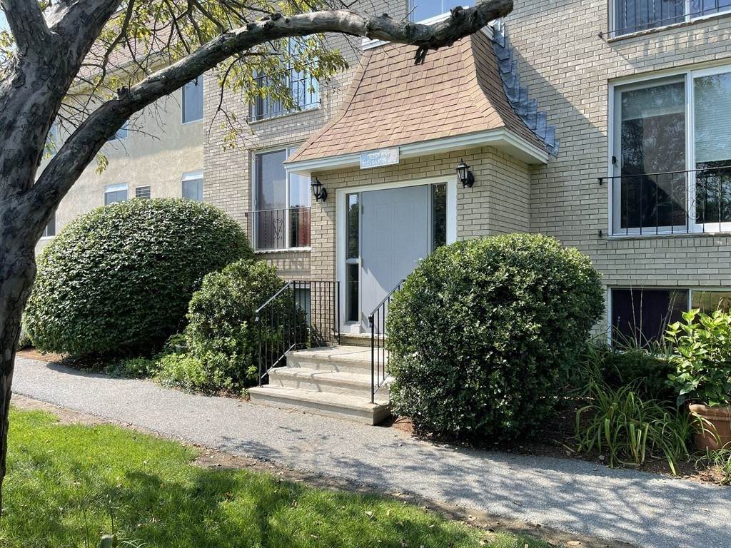 232 Swanson Rd - Photo 1