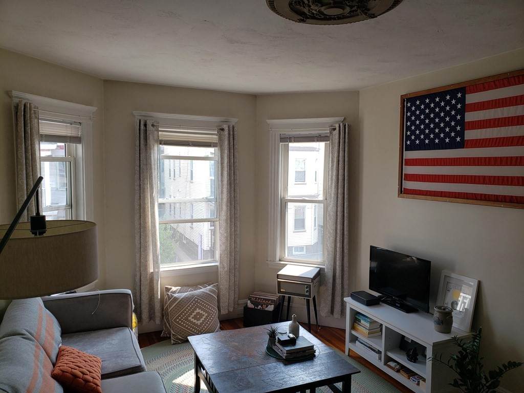 42 Sudan St - Photo 1