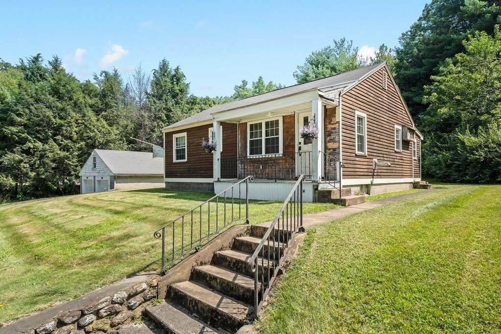 46 New Boston Rd - Photo 1