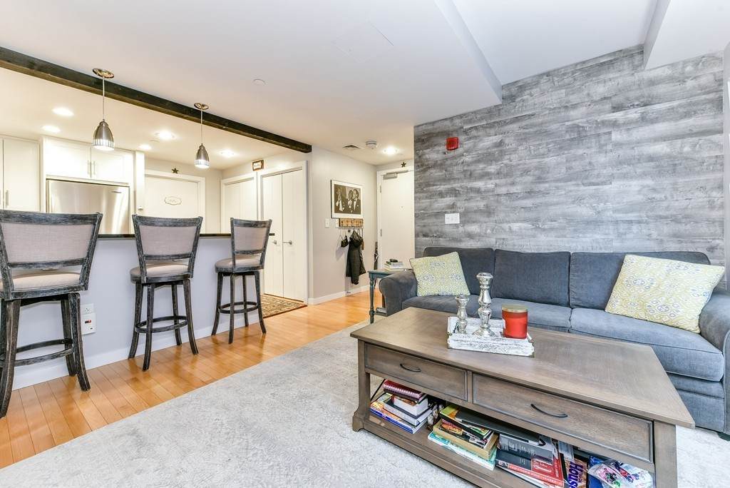 80 Broad Street - Photo 1