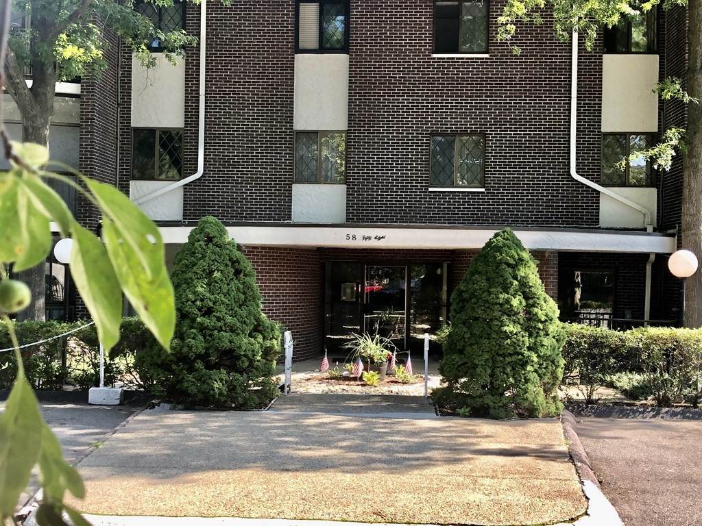 58 South St - Photo 1