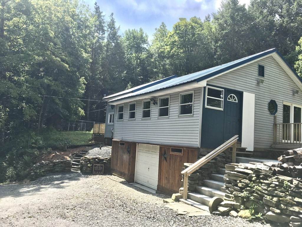 320 East River Road - Photo 1