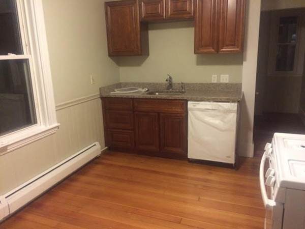 268 Washington - Photo 1