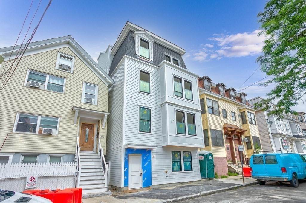 224 Princeton - Photo 1