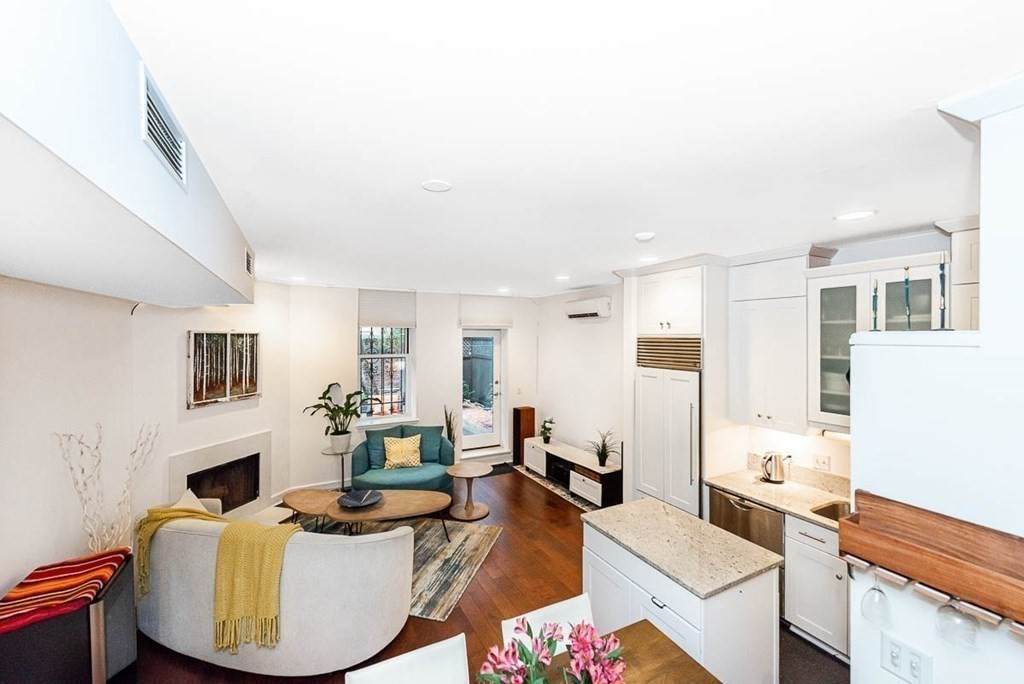 150 Appleton St - Photo 1