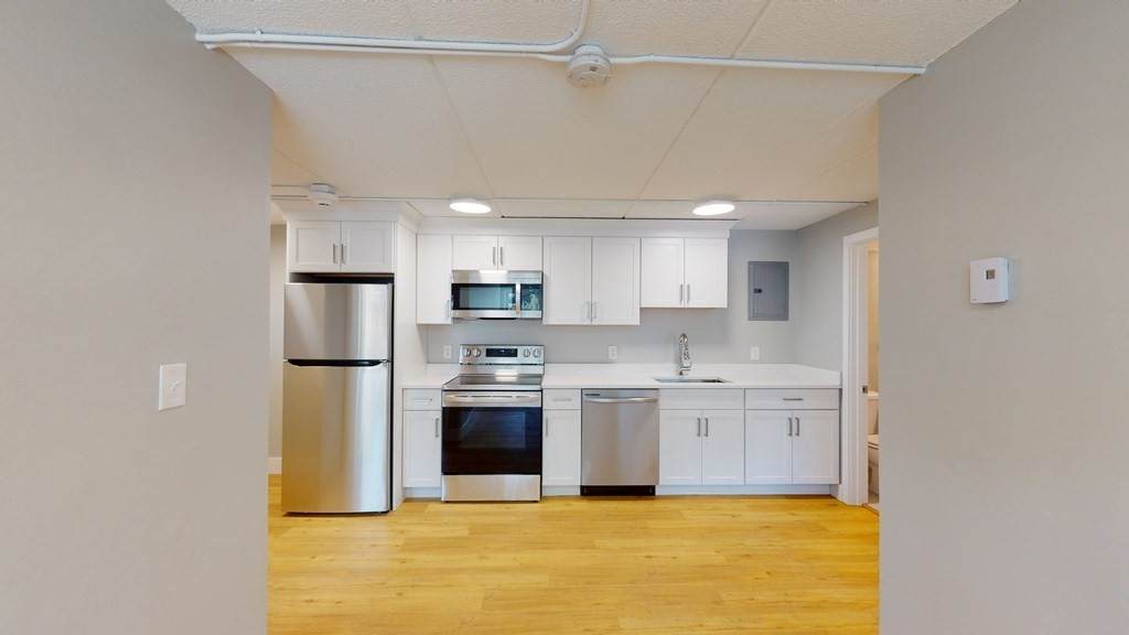 89 Woodrow Avenue - Photo 1
