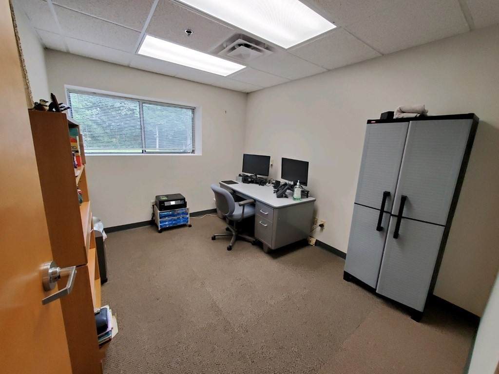 80 Denslow Rd - Photo 1
