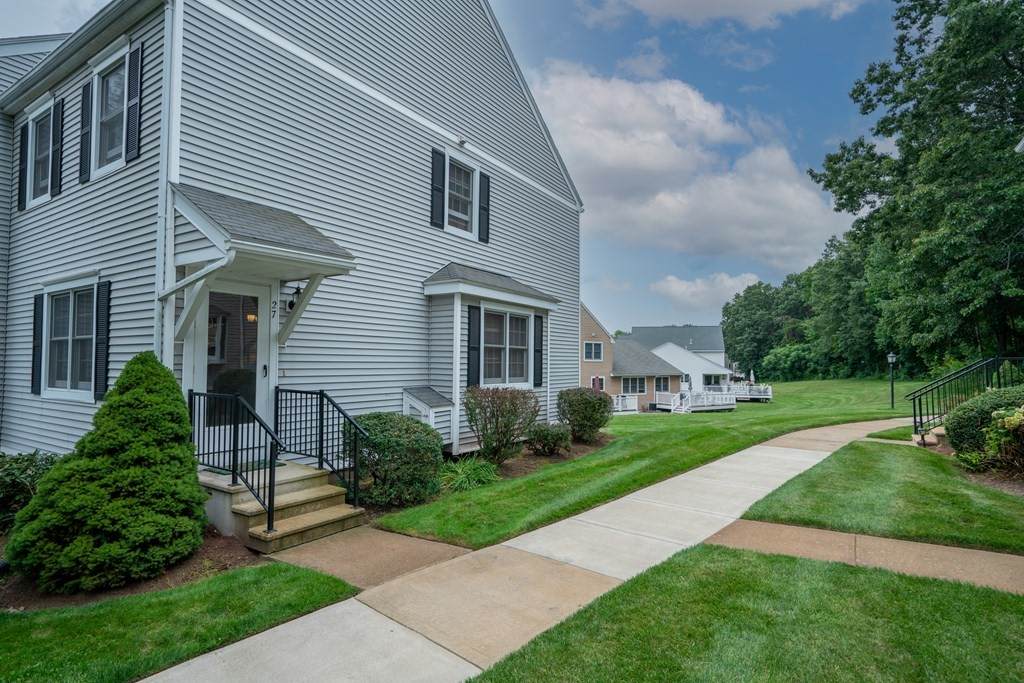 27 Shadow Brook Est - Photo 1