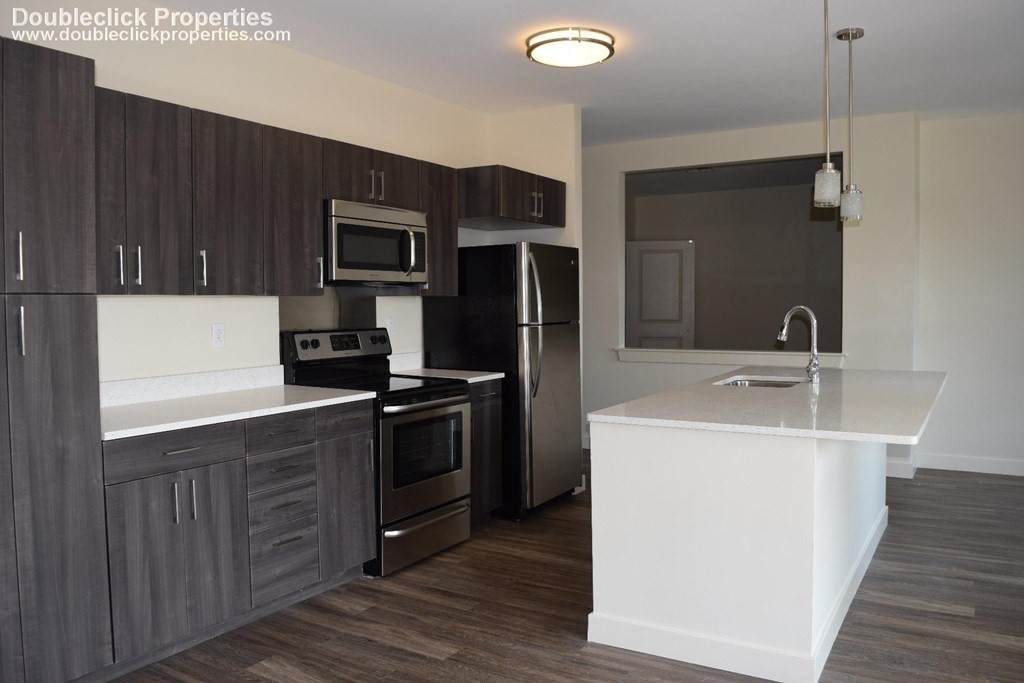 180 Eastern Avenue - Photo 1
