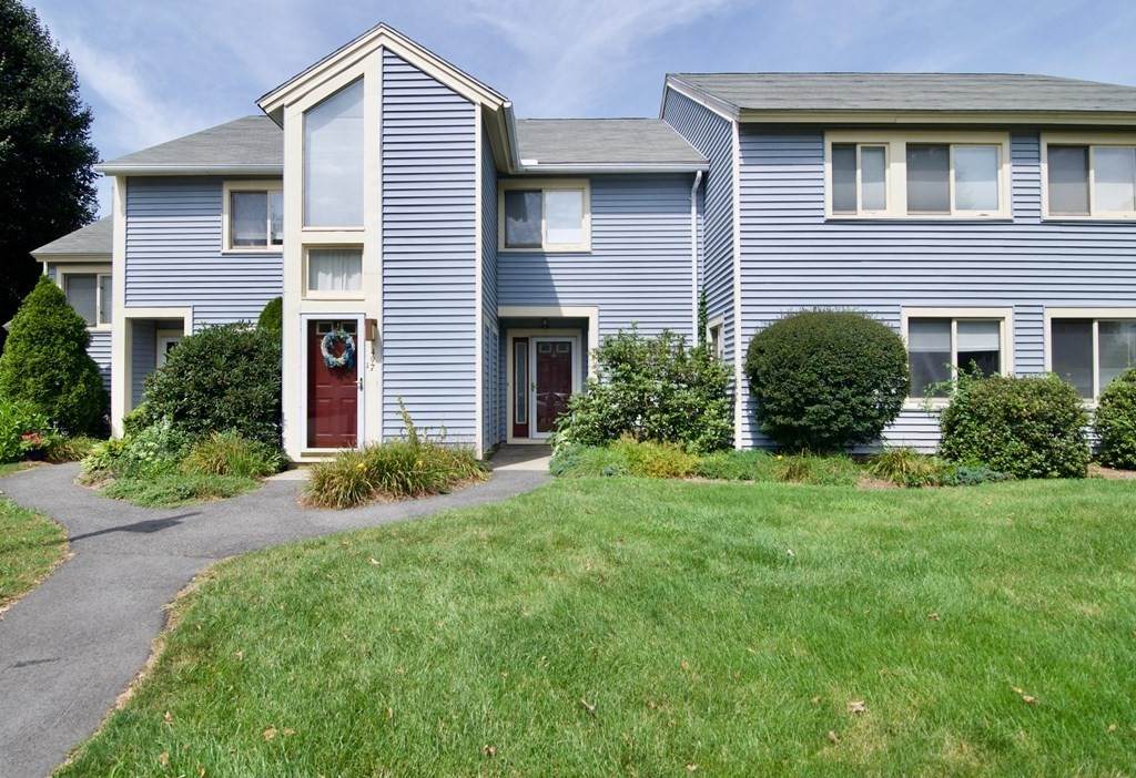 495 Nassau Dr - Photo 1