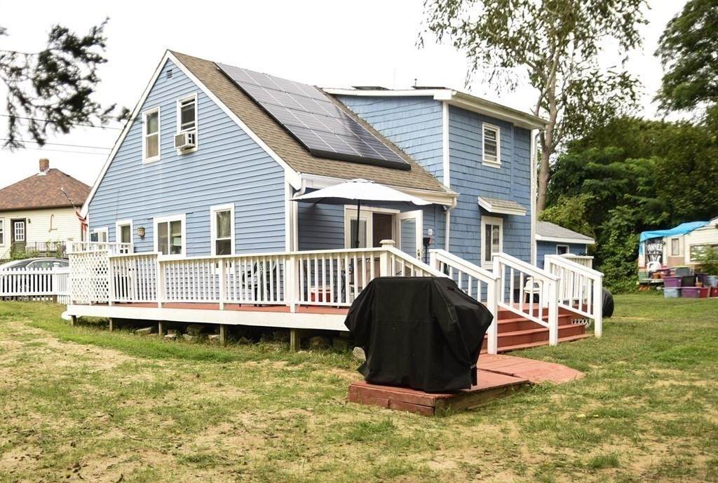 58 Pinehurst Ave - Photo 1