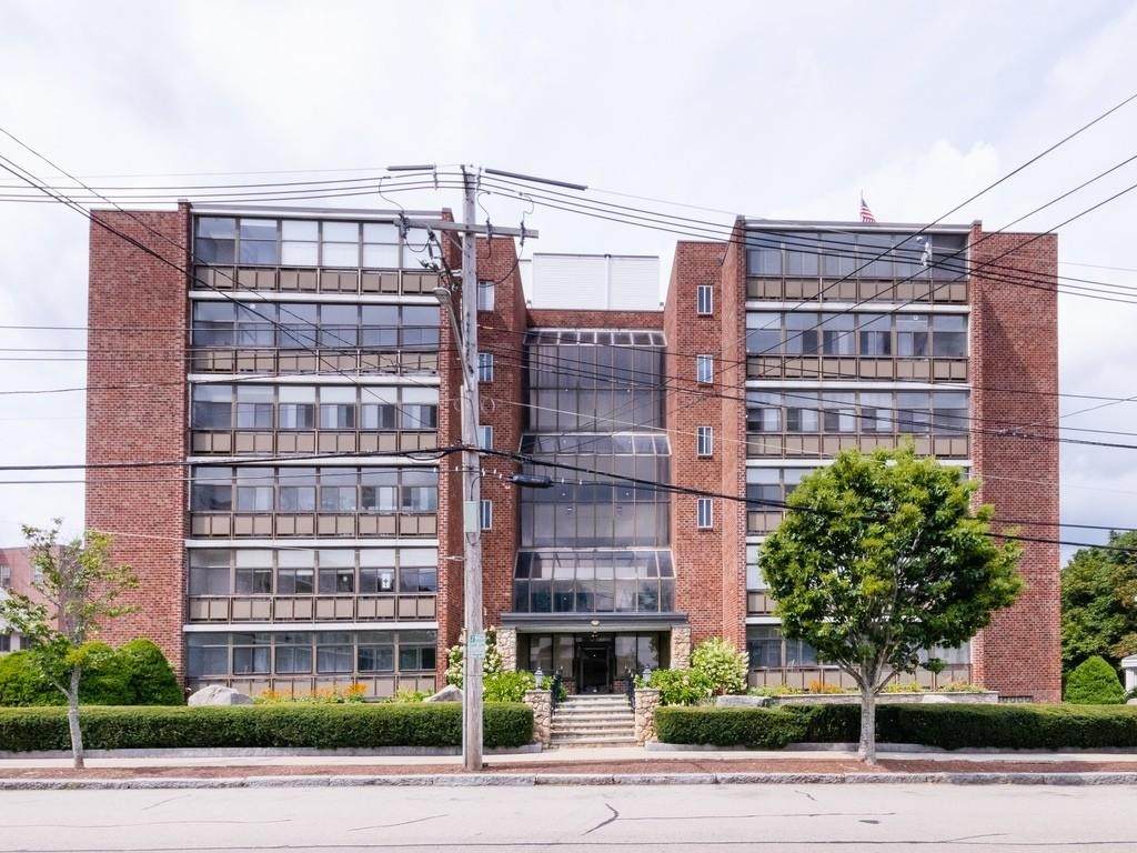 40 Greenleaf St - Photo 1