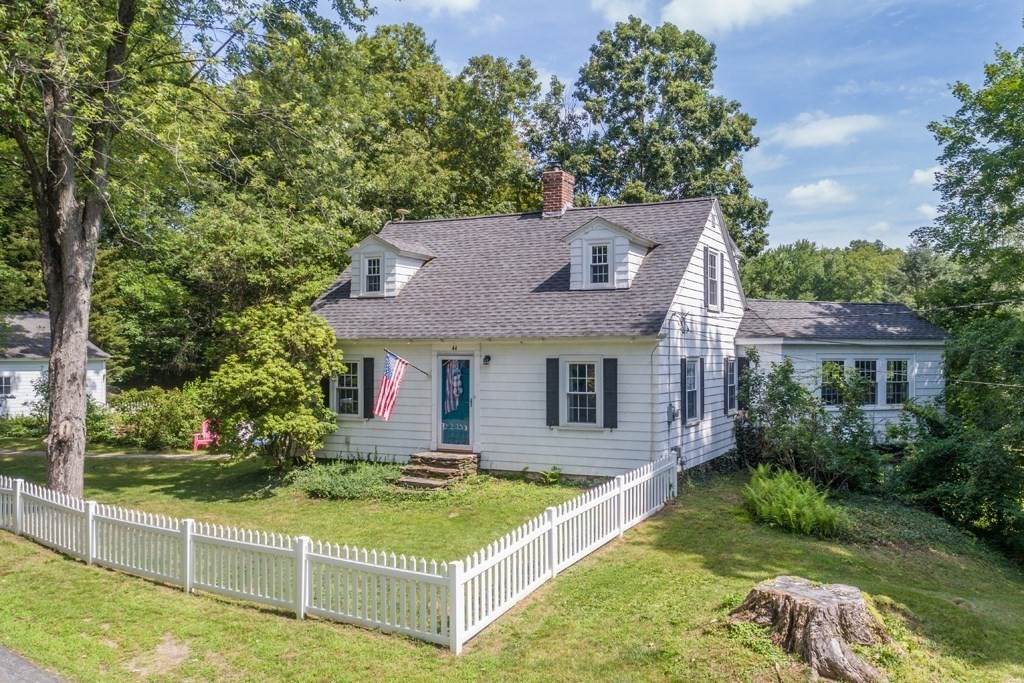 44 Northfield Rd - Photo 1