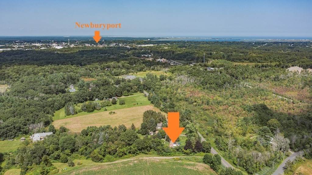 112 Middle Rd - Photo 1