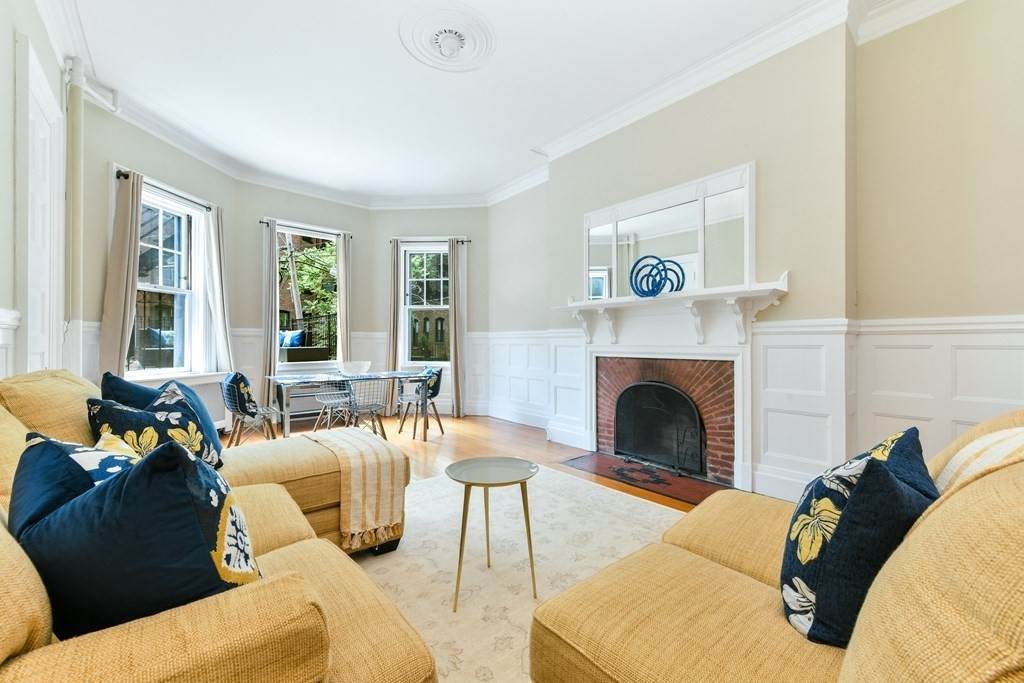 465 Beacon Street - Photo 1