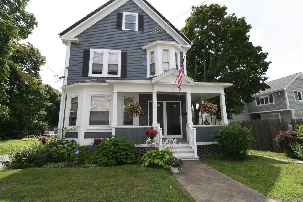 426 Walnut - Photo 1