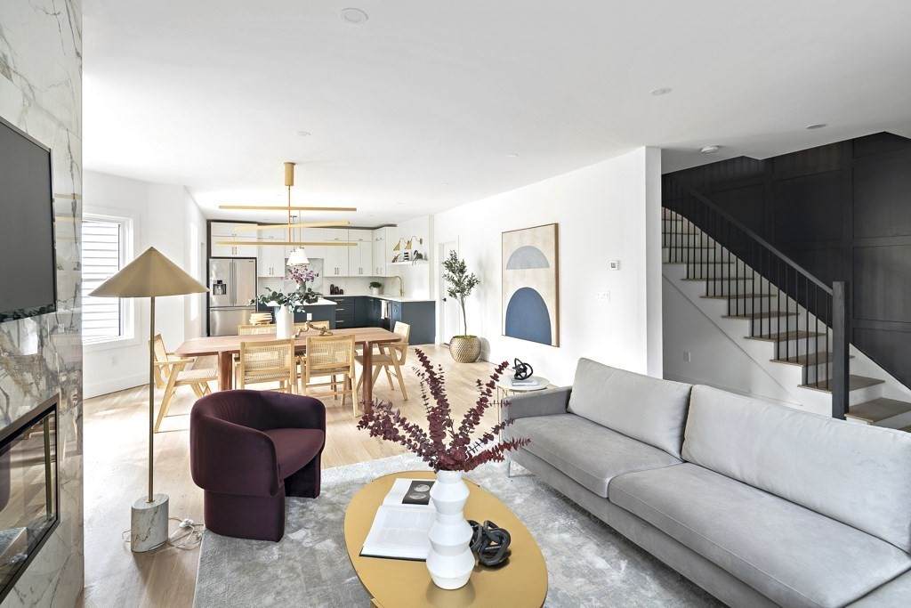 44 Logan Ave - Photo 1