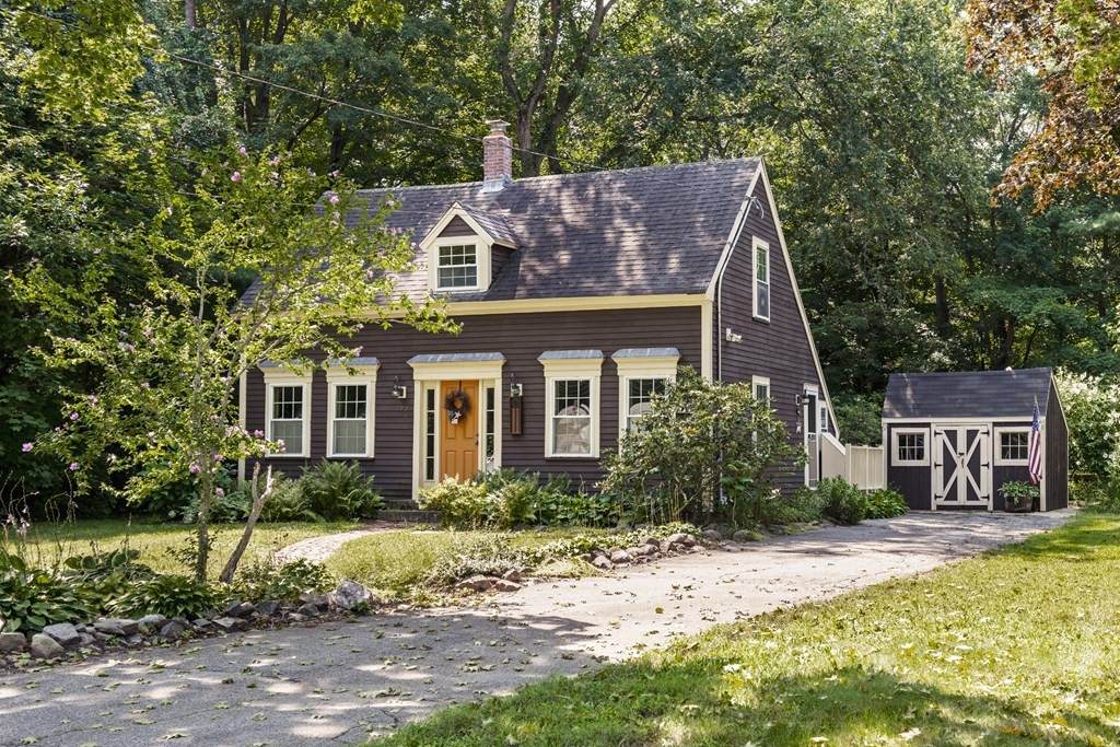 793 Salem Street - Photo 1