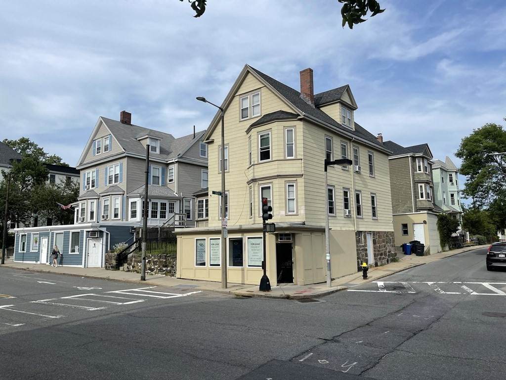 86 South - Photo 1