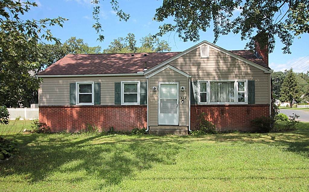 884 Prospect St - Photo 1