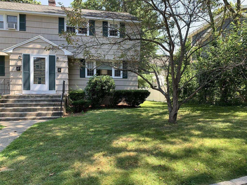 15 Highlandview - Photo 1
