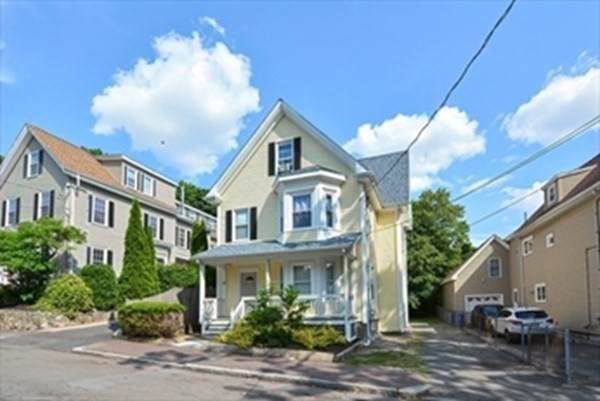 45 Granville Ave - Photo 1