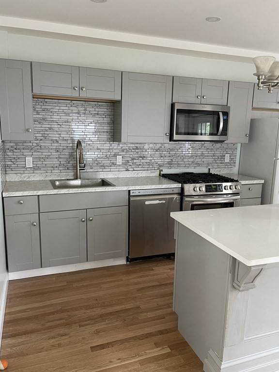 42 Jeffries - Photo 1