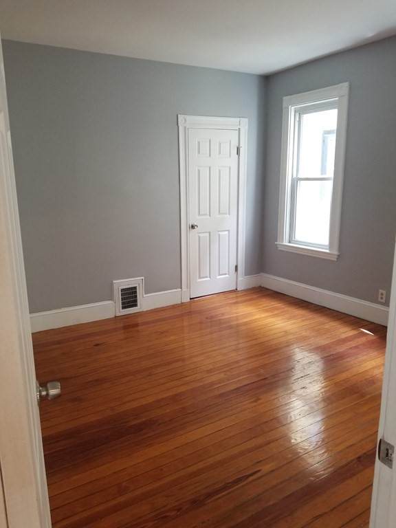 20 Madison - Photo 1