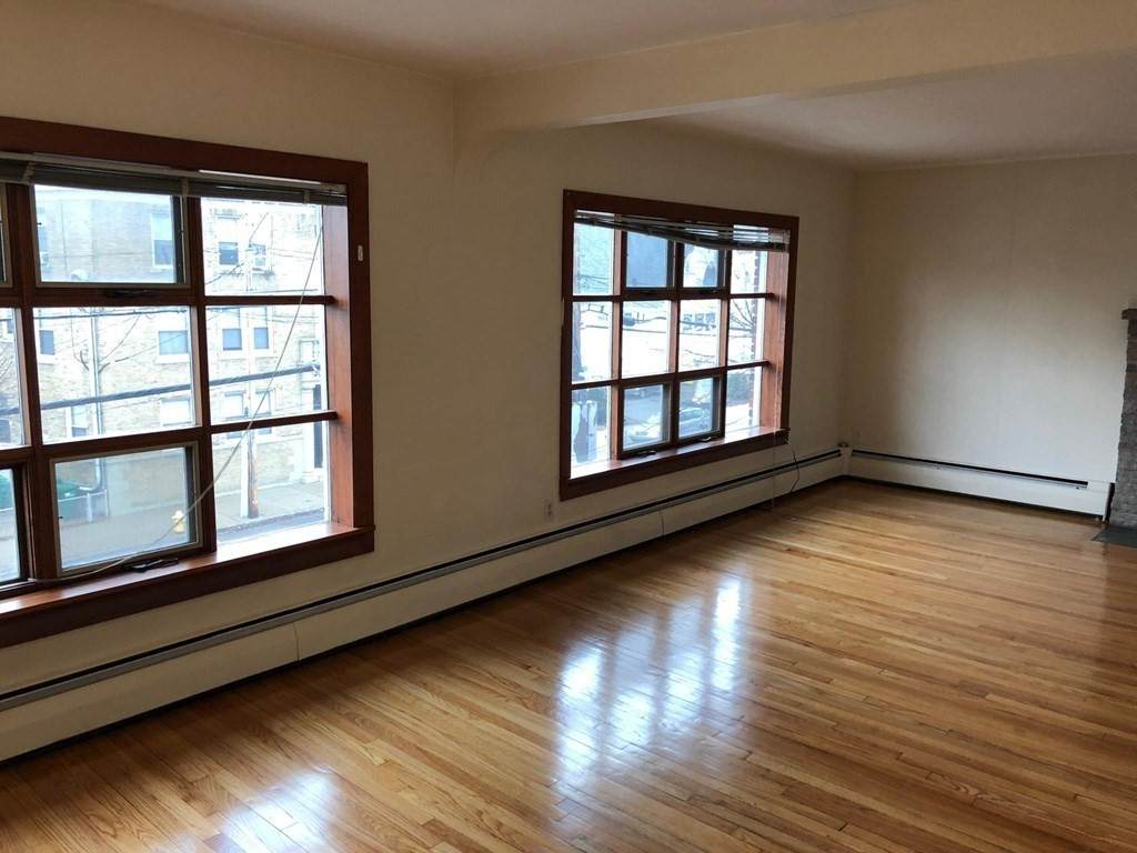 305 Boston Avenue - Photo 1