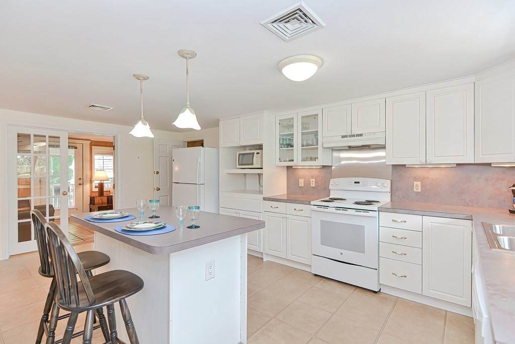 147 Center Street - Photo 1