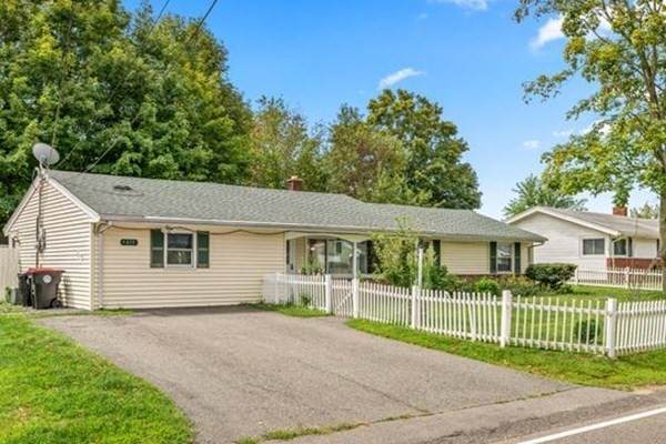 899 Court St - Photo 1