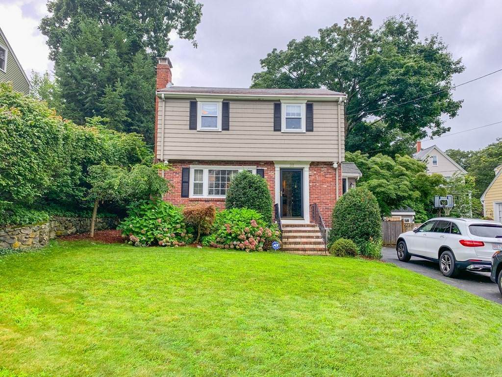 23 Ames Ave - Photo 1