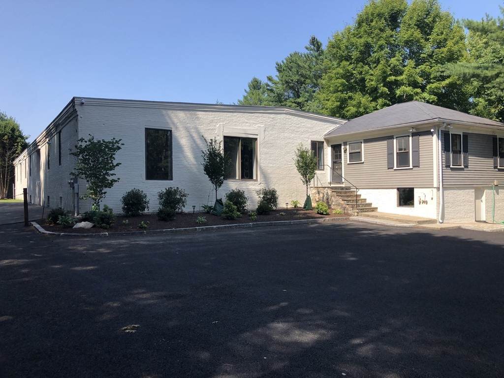 47-51 Forest St - Photo 1