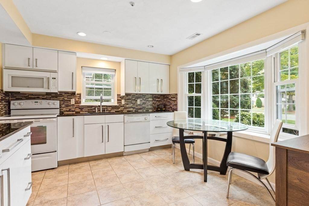 173 Erin Road - Photo 1