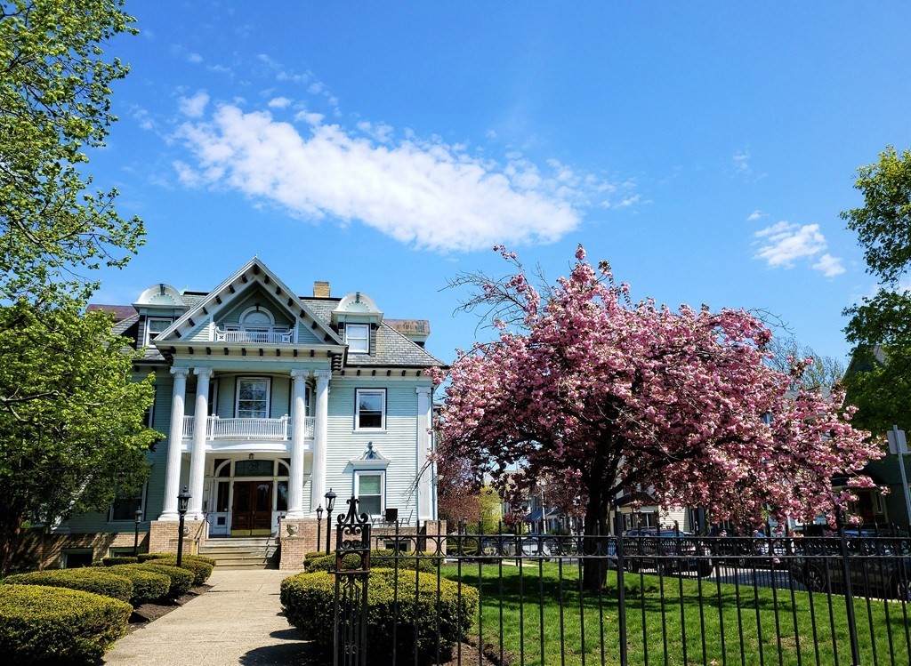 38 Pleasant Street - Photo 1