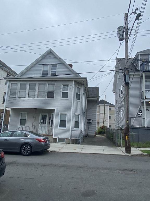 158 Collette St - Photo 1