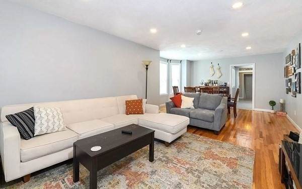 104 Granville - Photo 1