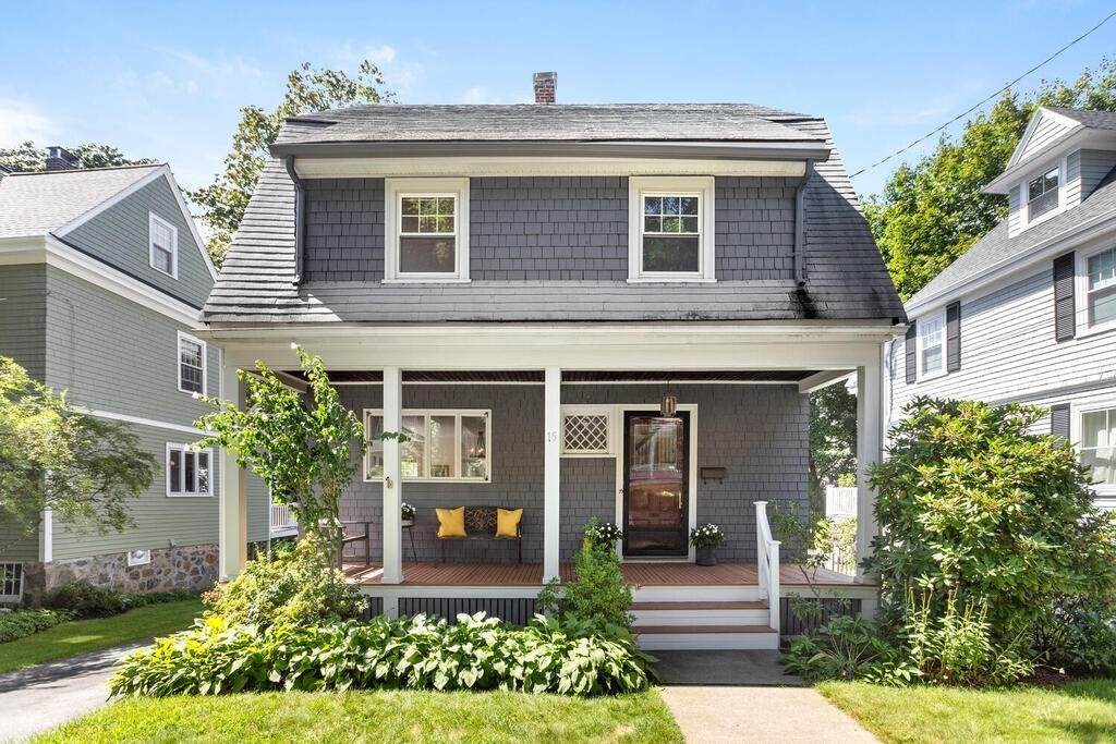 15 Lloyd Street - Photo 1