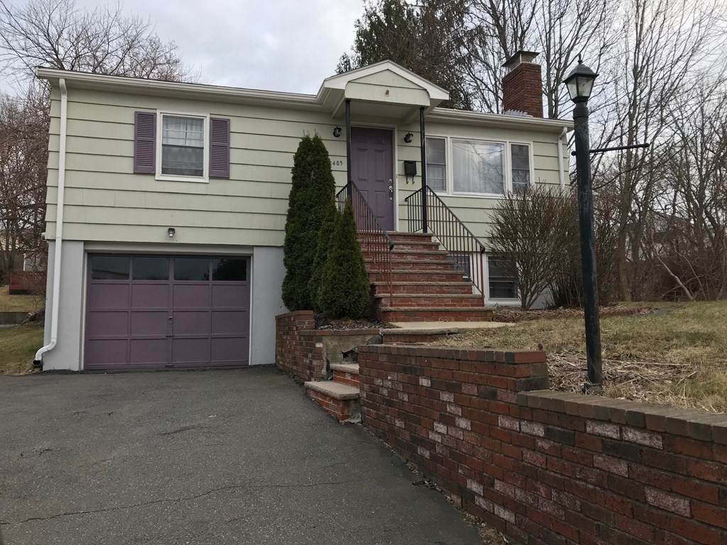 403 Highland Ave - Photo 1
