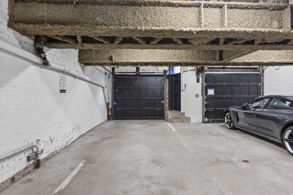 345 Commonwealth Ave - Photo 1