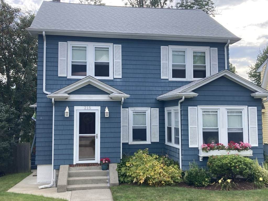215 Beech St - Photo 1